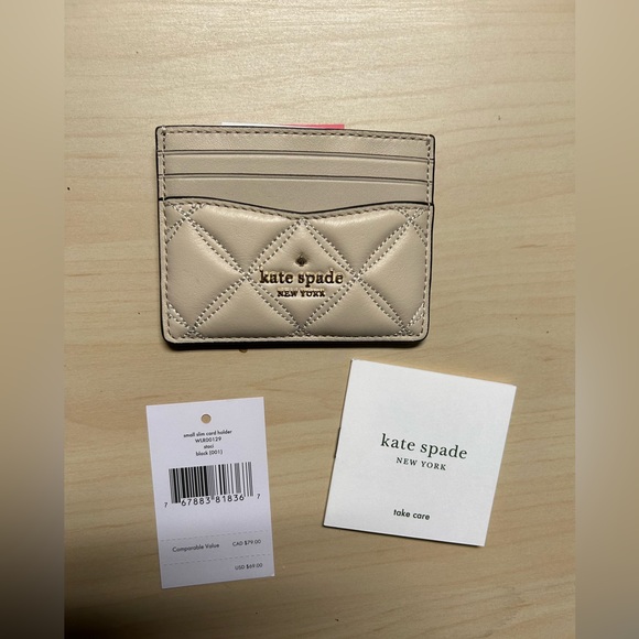 Staci Small Slim Card Holder NWT One Size - Picture 1 of 2